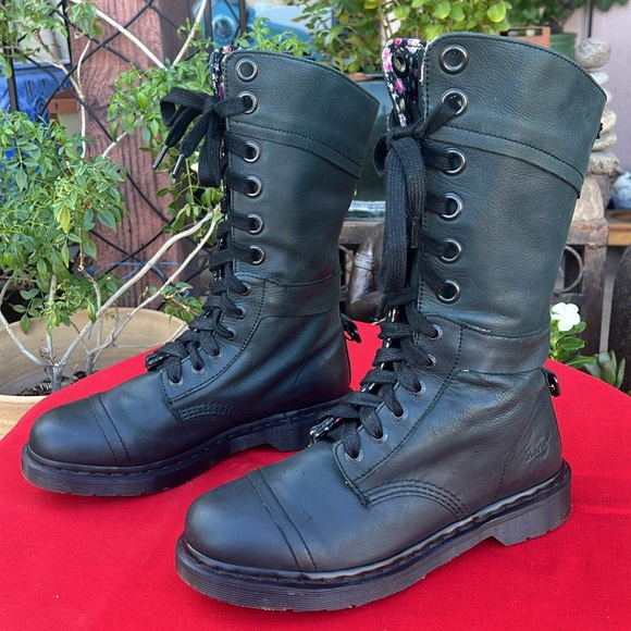 Dr. Martens Triumph Floral Tall 12 Eye Lace Up Mirage Black / Dark Green Boots - Picture 8 of 16